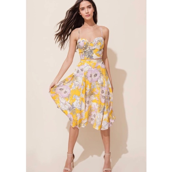 Yumi Kim Bora Bora Floral MIDI Dress - Picture 1 of 4